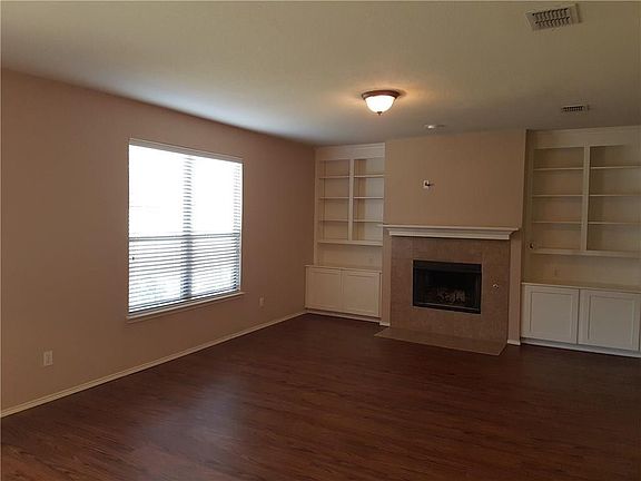 4th image of 5708 Lodgestone Dr