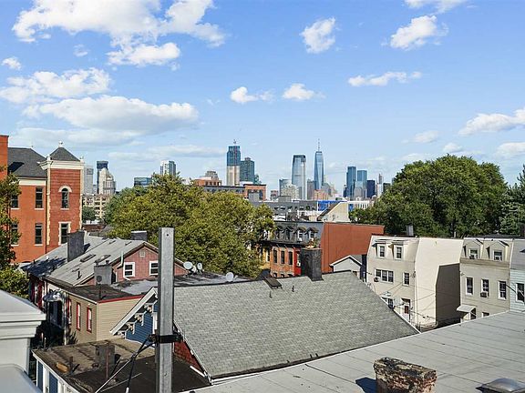 5th image of 346 Communipaw Ave APT 2R
