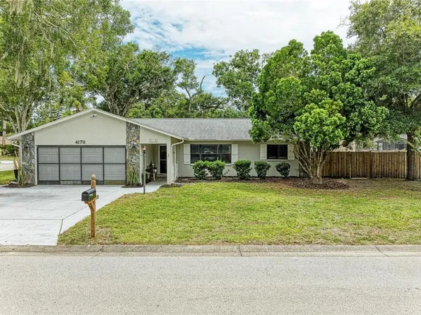 4178 Chisholm Dr, Sarasota, FL 34235