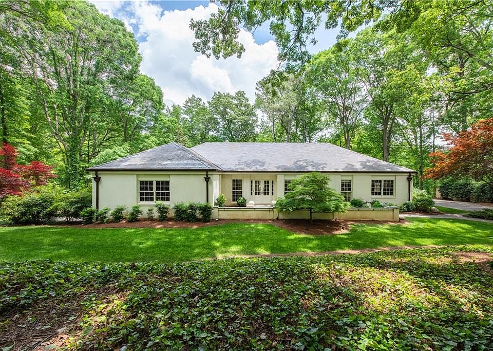 1st image of 4189 Harrogate Dr NW