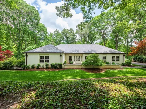 4189 Harrogate Dr NW, Atlanta, GA 30327