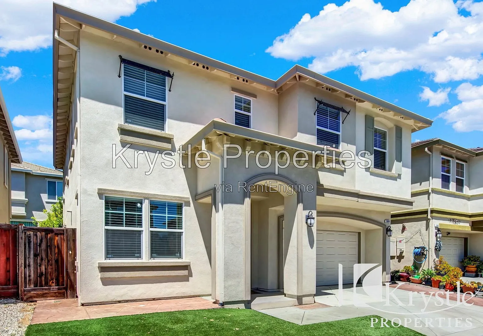 5 bed, 3.0 bath, 2375 sqft, $4,000 — Photo 4