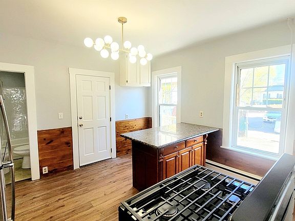 3rd image of 65 Wayland St