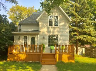 414 2nd St SW, Watertown, SD 57201
