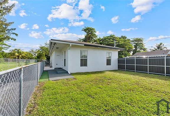 3rd image of 10357 SW 178th St