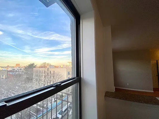 Rented by Lang Realty LLC | media 4