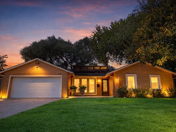 5426 Windswept Ln, Houston, TX 77056