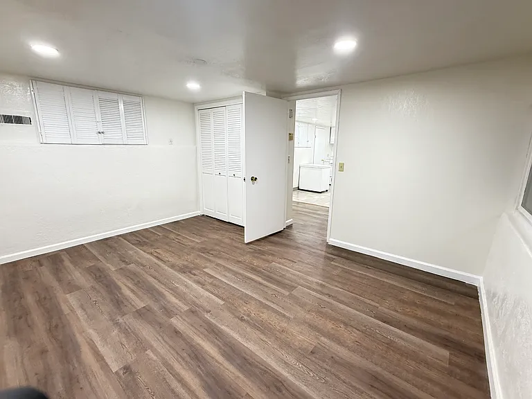 5500 Pacheco Blvd #B — Photo 4