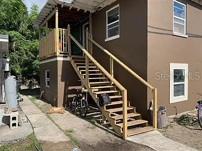 320 Dummitt Ave #B — Photo 1
