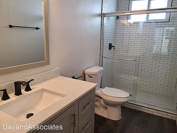 5th image of 11939 Kiowa Ave #4