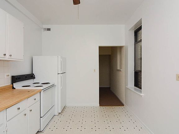 5th image of 2319 N Kedzie Blvd #F4