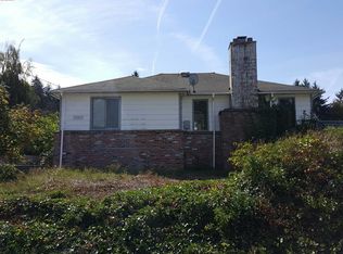 7215 NE 153rd St, Kenmore, WA 98028