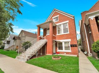 1331 Home Ave, Berwyn, IL 60402