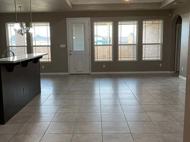 1644 Boise Dr — Photo 3