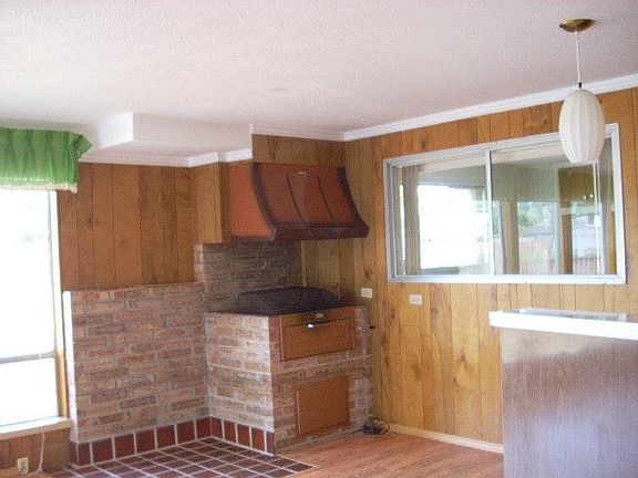 4th image of 5127 N 26th St