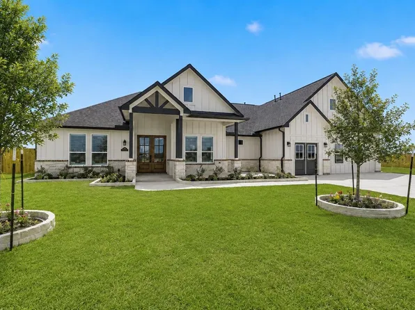 13007 Willow Dr, Needville, TX 77461