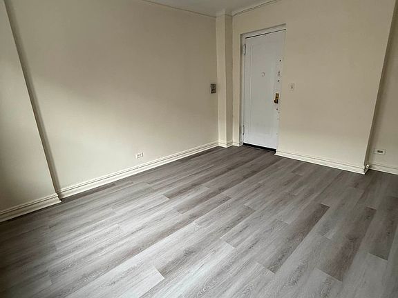 4th image of 667 Ocean Ave #1T