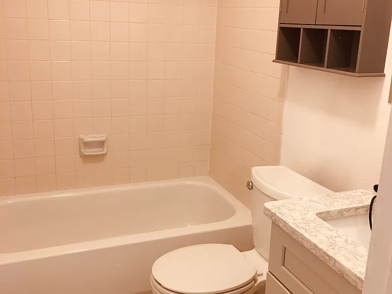 915 Shirley Ann Trl #915 — Photo 6