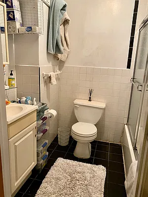 Rented by Prince Real Estate Associates LLC | media 8