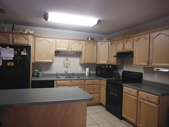 2nd image of 136 McDonald Ct