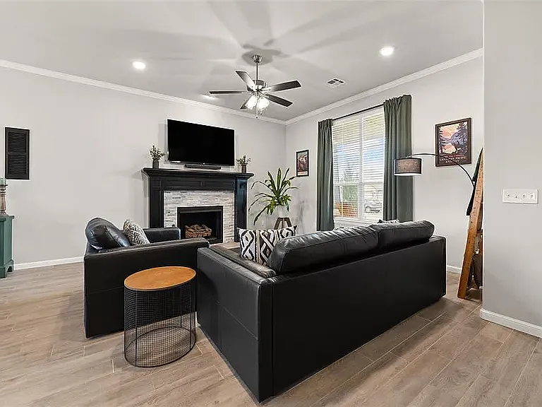 12821 NW 141st St — Photo 5