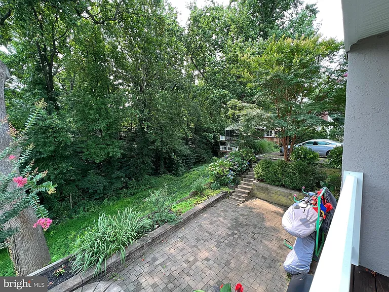 504 Walnut Dr — Photo 35