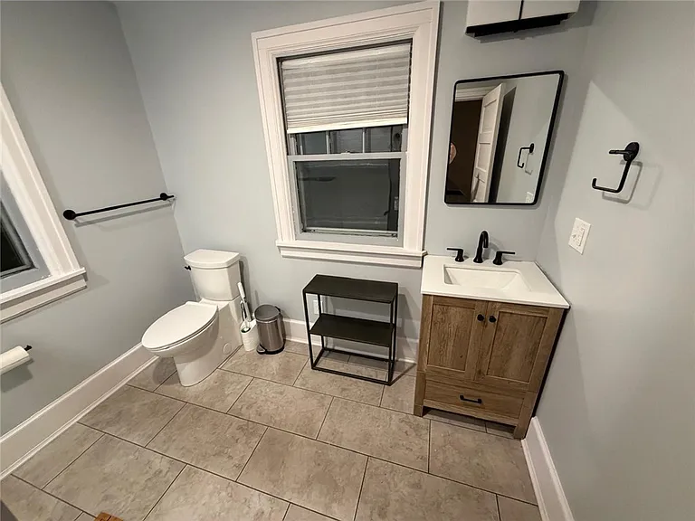 314 S Pleasant St — Photo 21
