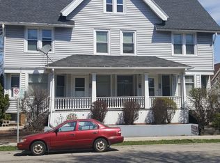 2206 E Locust St, Milwaukee, WI 53211