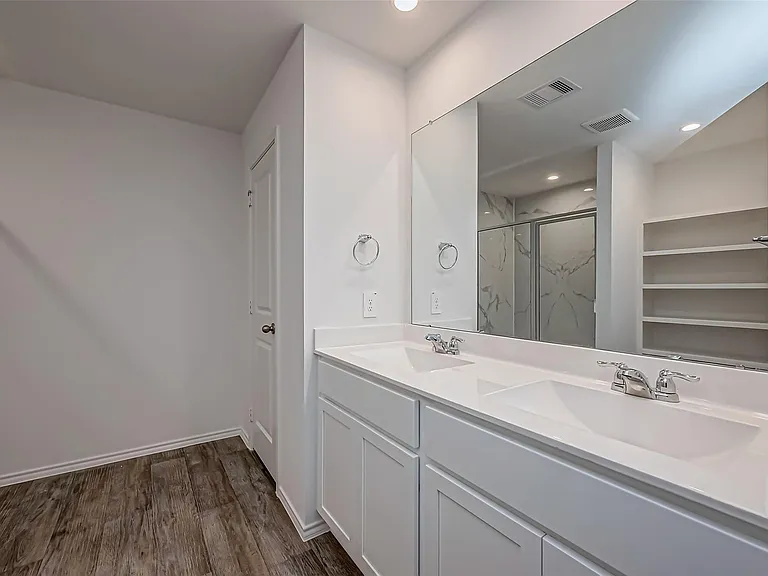 2943 Sycamore Run Ln — Photo 26