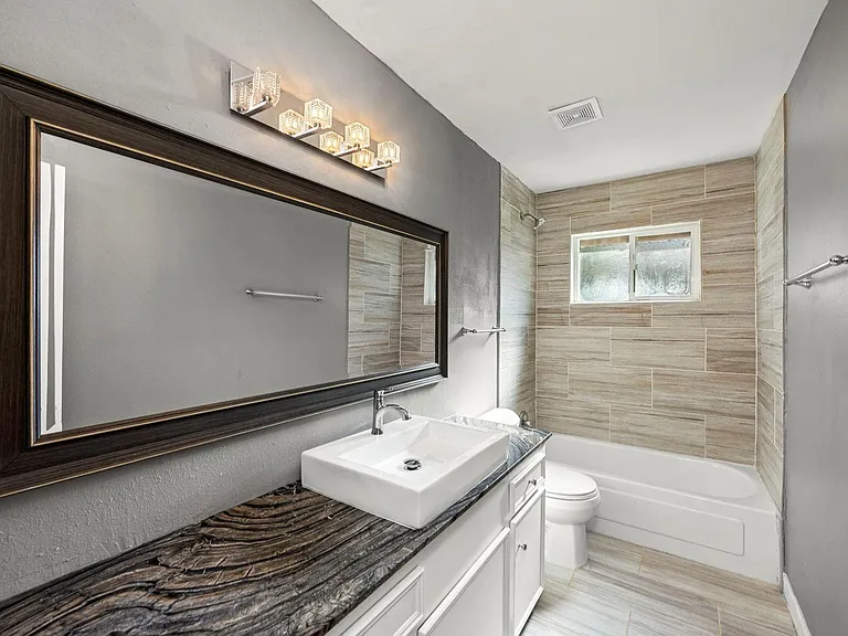 12307 Nova Ct — Photo 18