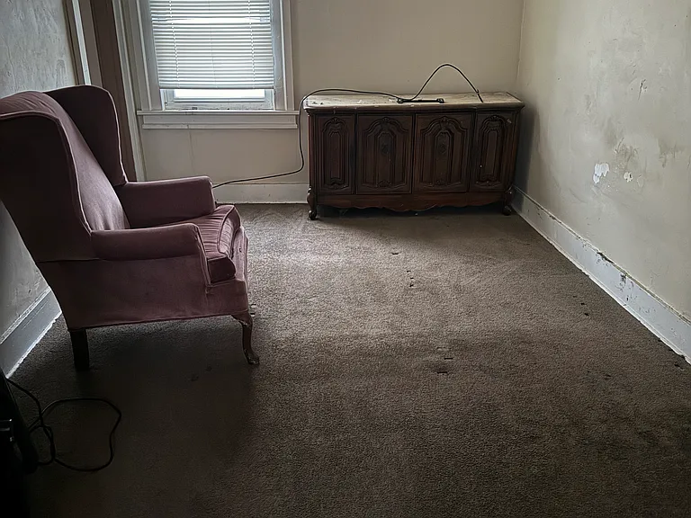 173 Hawley St #2 — Photo 9