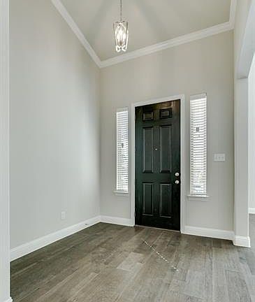3rd image of 17832 Bottlebrush Dr