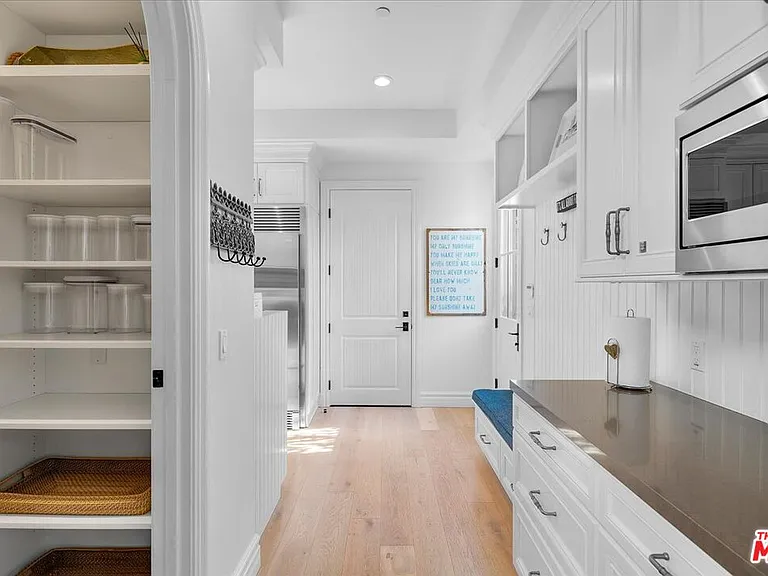 809 Leonard Rd — Photo 32