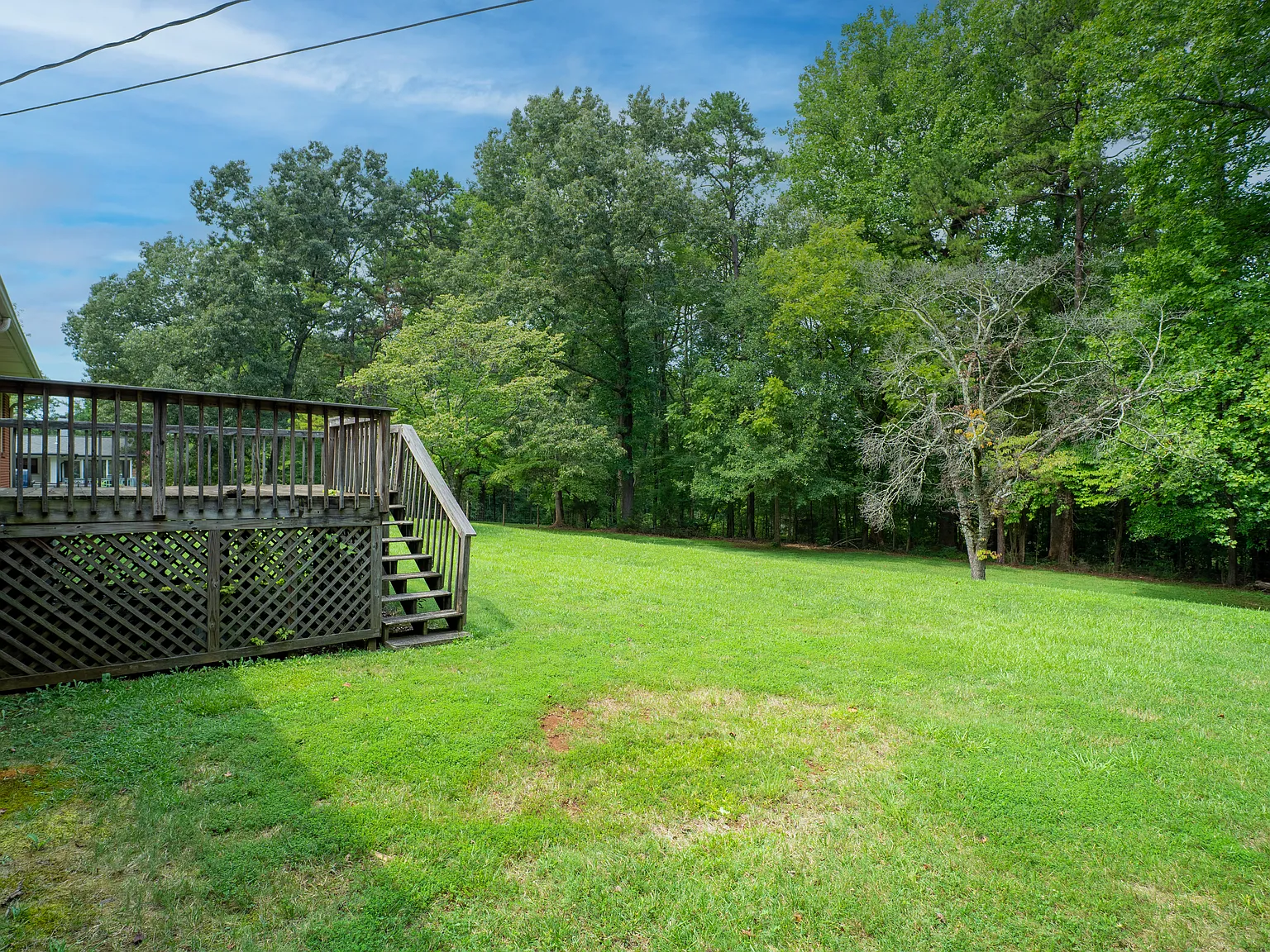 3 bed, 1.5 bath, 1776 sqft, $1,900 — Photo 4