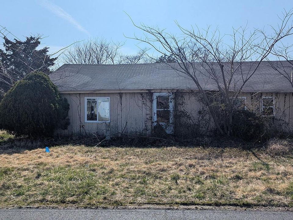 1st image of 53 Creek Ave
