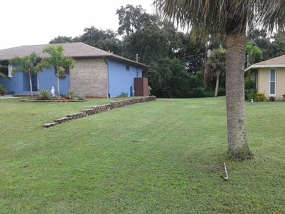 5th image of 385 E Wentworth Cir