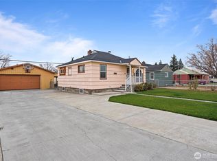 123 F Street NE, Ephrata, WA 98823