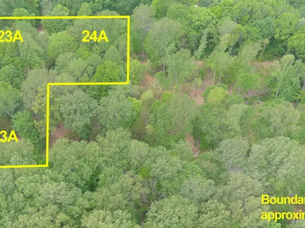 23 Walleye Way, Scottsville, KY 42164