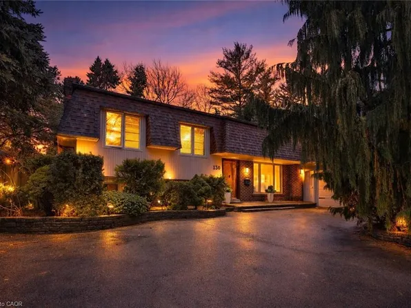 130 Tavistock Sq, Oakville, ON L6K 2V2