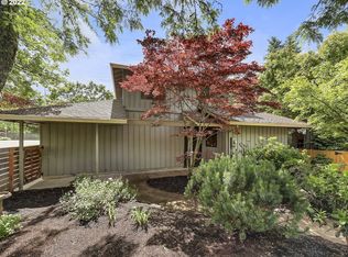 7987 SW Skyhar Dr, Portland, OR 97223