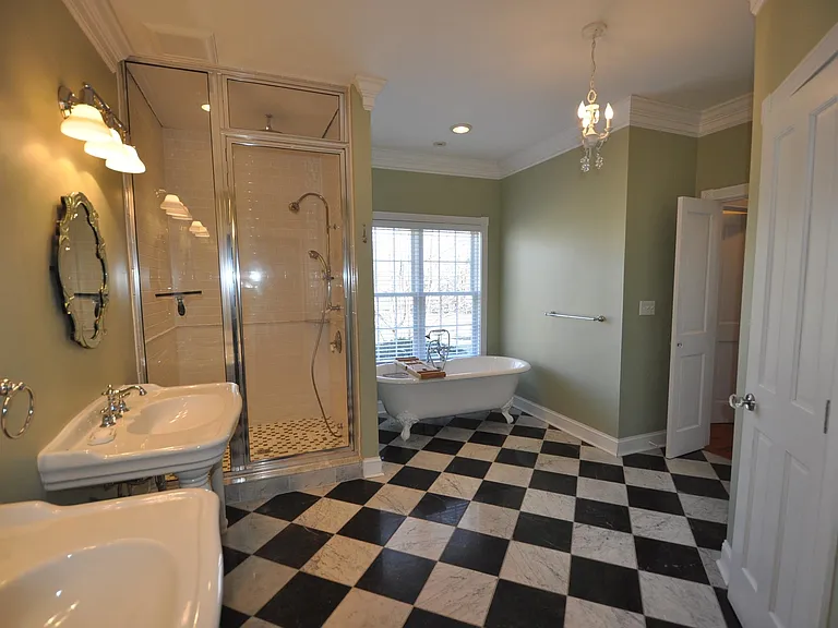 163 Taconic Rd — Photo 35