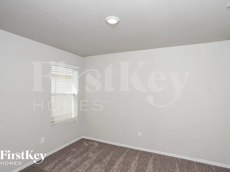 1847 Morse Way — Photo 9