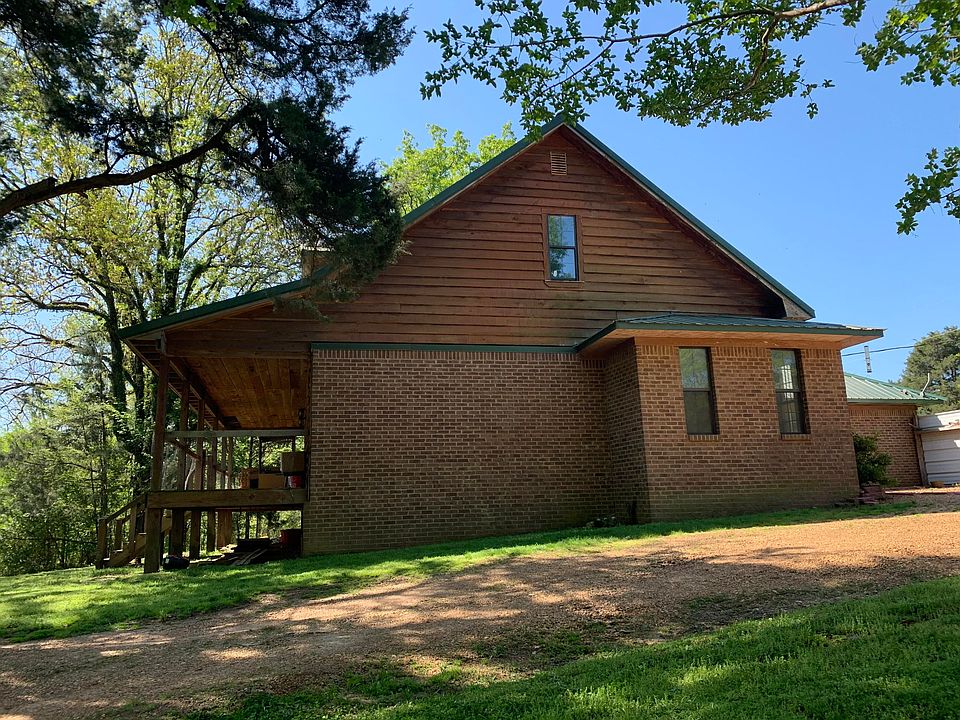 2400 N Wolfe Rd, Caledonia, MS 39740 Zillow