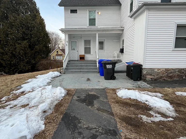 66 Bridge St #2 — Photo 6