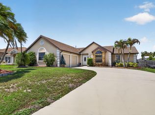 437 SE Nome Dr, Port Saint Lucie, FL 34984