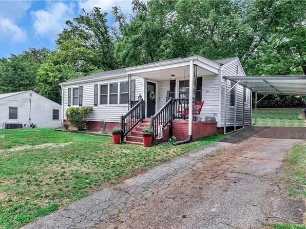 301 Brockman Dr, Easley, SC 29640