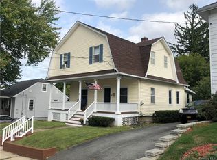 11 Hill St, Middletown, NY 10940