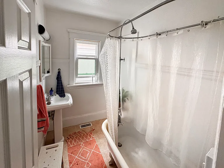1410 Milvia St #A — Photo 6