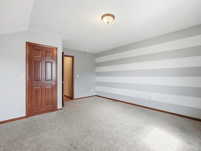 3632 Astoria Way — Photo 34