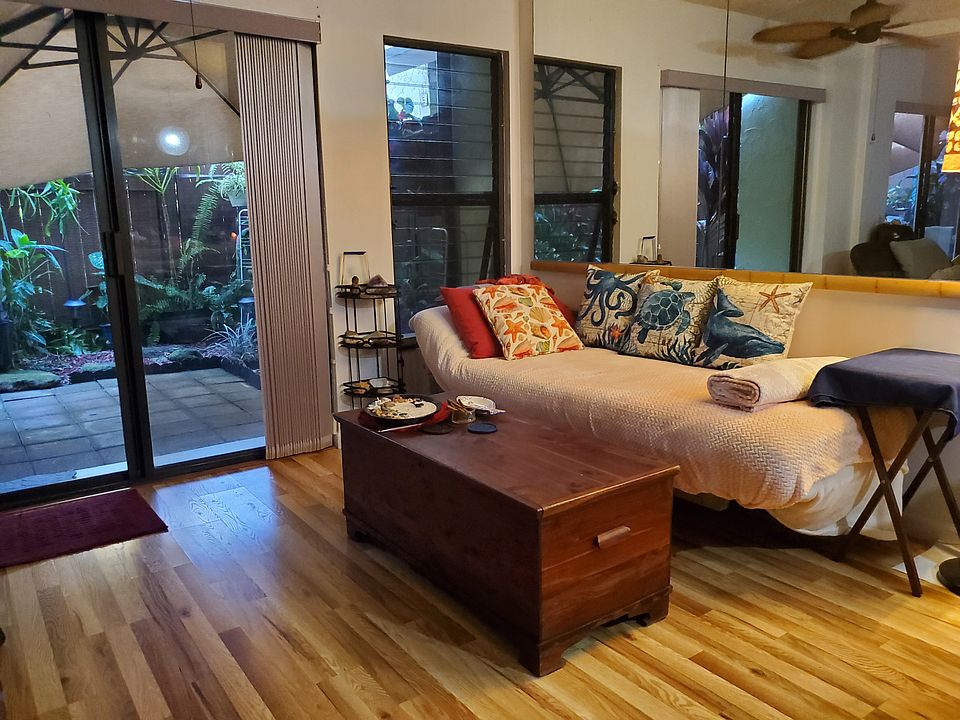 2nd image of 3-3400 Kuhio Hwy APT B110